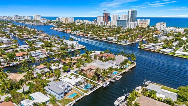 2548 SE 12th St, Pompano Beach, FL 33062
