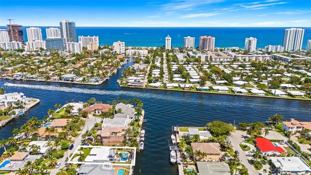 2548 SE 12th St, Pompano Beach, FL 33062