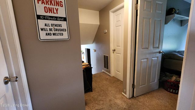 4709 Aledo Ct, Louisville, KY 40229