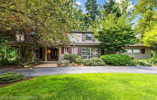 25933 Hersheyvale Drive, Franklin Village, MI 48025