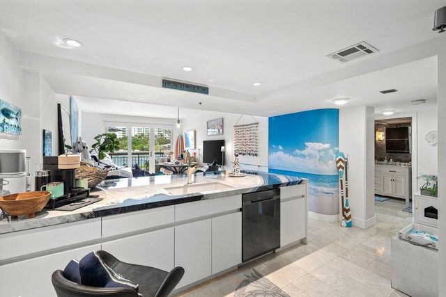 901 E Camino Real 1c, Boca Raton, FL 33432
