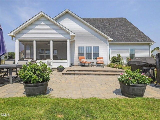 242 Steep Rock Drive, Willow Springs, NC 27592