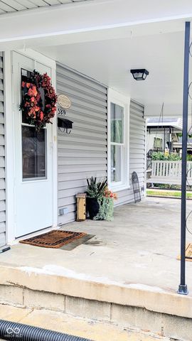 5819 E New York Street, Indianapolis, IN 46219