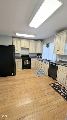 5819 E New York Street, Indianapolis, IN 46219