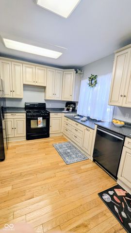 5819 E New York Street, Indianapolis, IN 46219