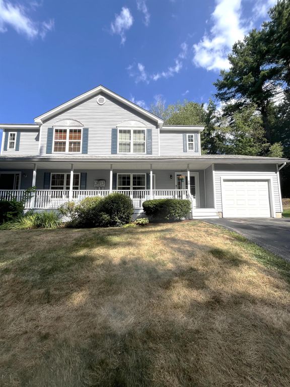 8 Mulberry Hill Rd # B, Gilford, NH 03249