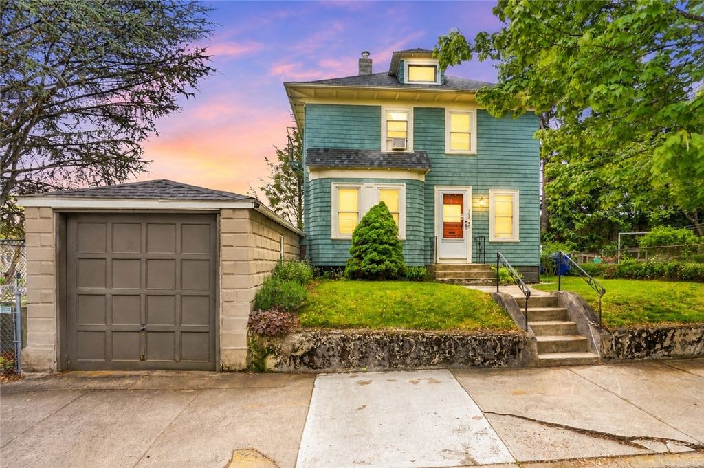 104 Fairview Avenue, Pawtucket, RI 02860