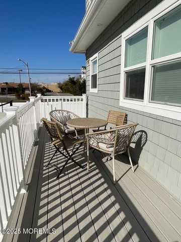 112 Albacore Drive, Ortley Beach, NJ 08751