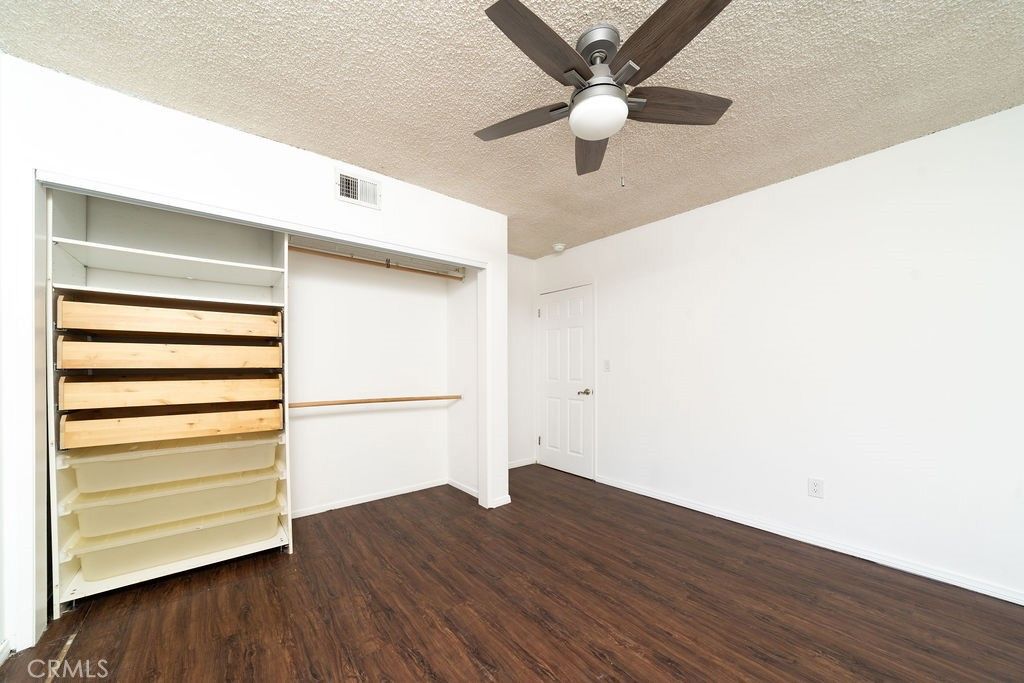 Image 15 of property listing at 13708 Judah Avenue, Hawthorne, CA 90250