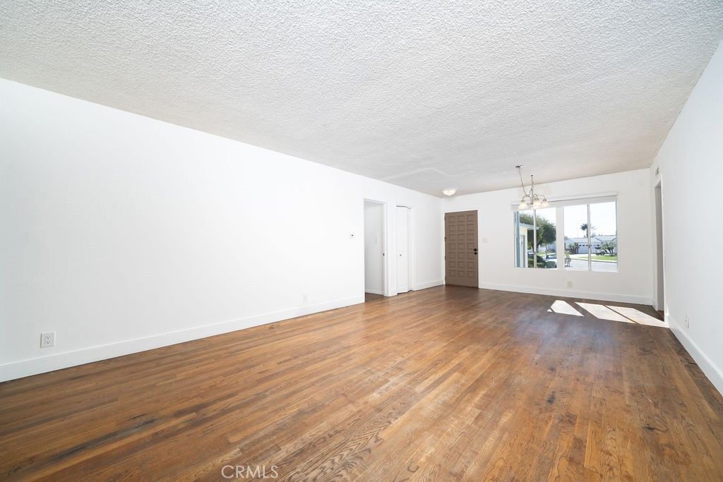 Image 4 of property listing at 13708 Judah Avenue, Hawthorne, CA 90250