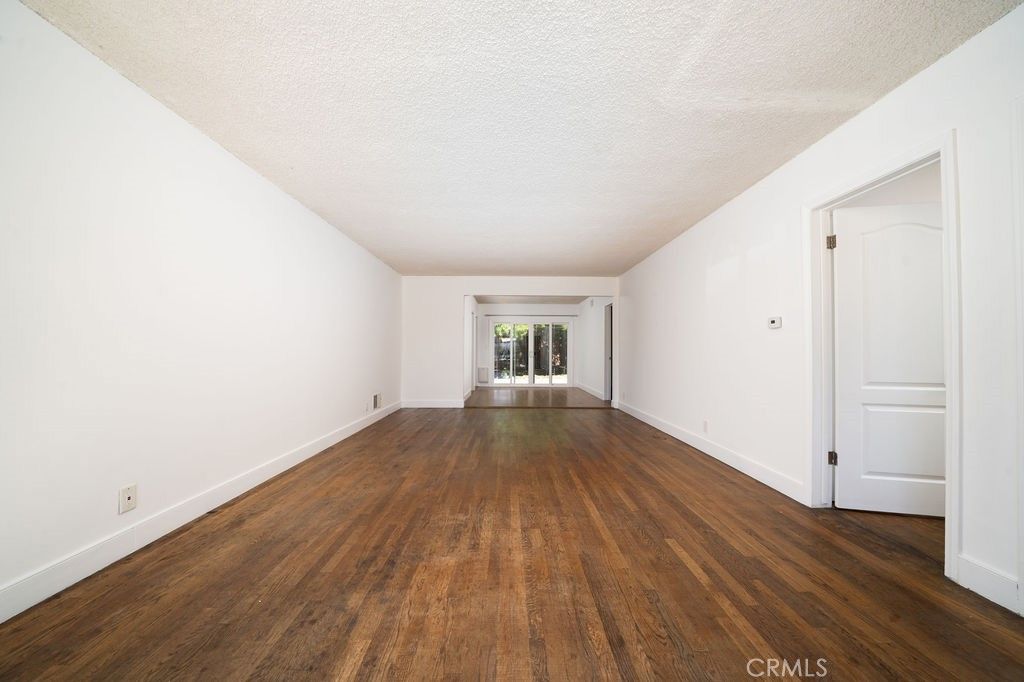 Image 5 of property listing at 13708 Judah Avenue, Hawthorne, CA 90250