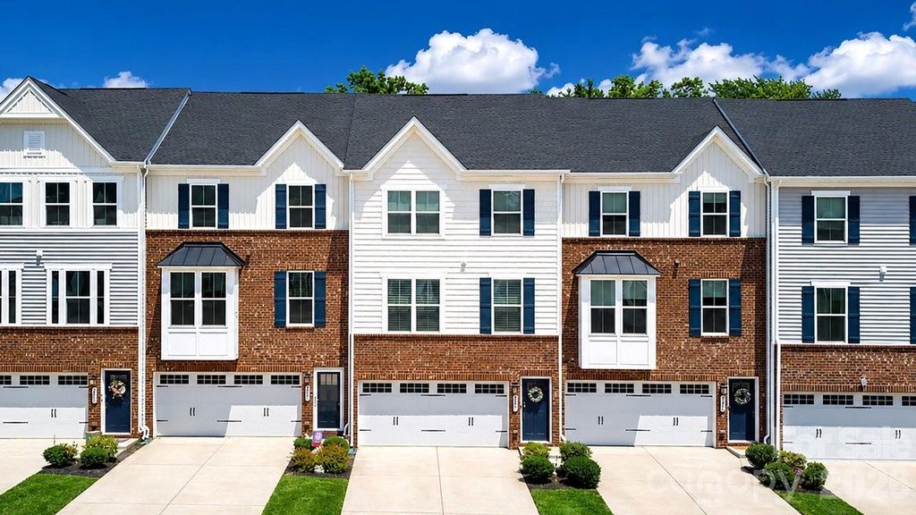 2607 Grantham Place Drive, Fort Mill, SC 29715
