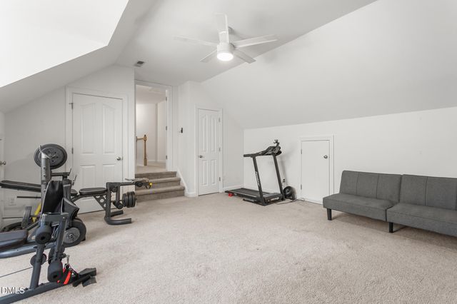 2000 Warwickshire Drive, Greensboro, NC 27455
