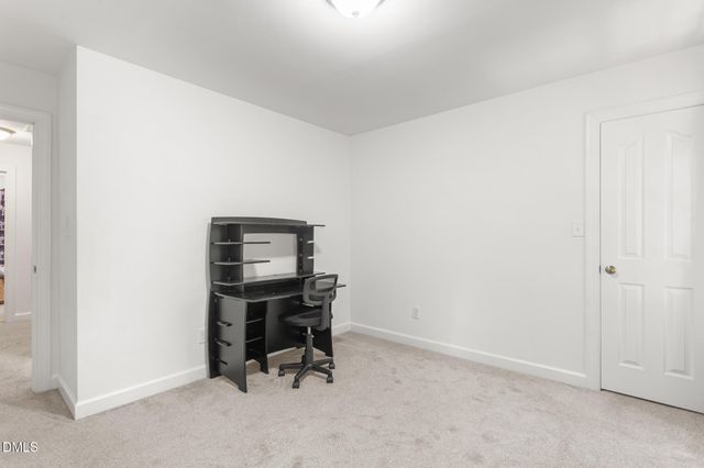 2000 Warwickshire Drive, Greensboro, NC 27455
