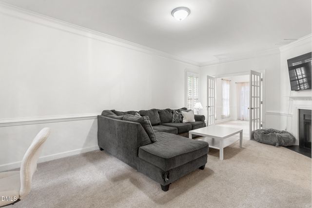 2000 Warwickshire Drive, Greensboro, NC 27455