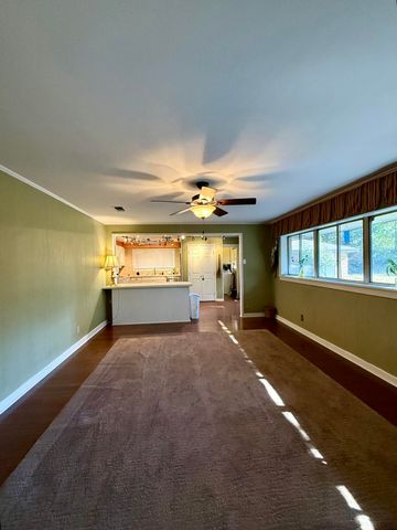 1606 Church St., Columbia, MS 39429