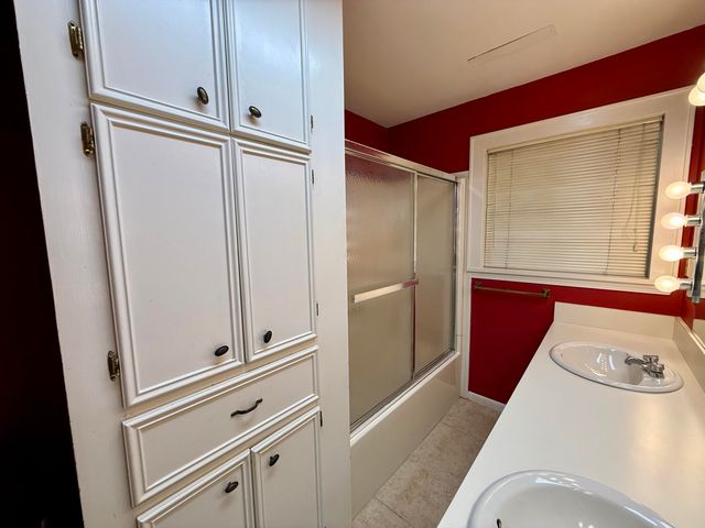 1606 Church St., Columbia, MS 39429