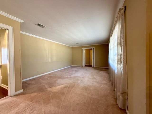 1606 Church St., Columbia, MS 39429