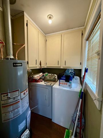 1606 Church St., Columbia, MS 39429