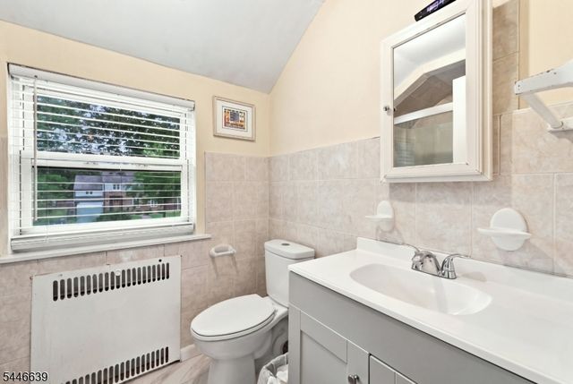 928 Beechwood Ct, Plainfield City, NJ 07060
