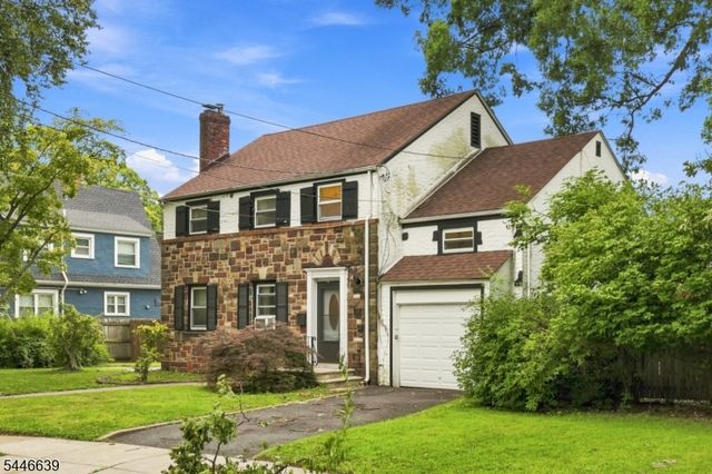 928 Beechwood Ct, Plainfield City, NJ 07060