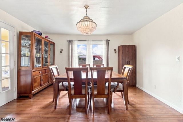 928 Beechwood Ct, Plainfield City, NJ 07060