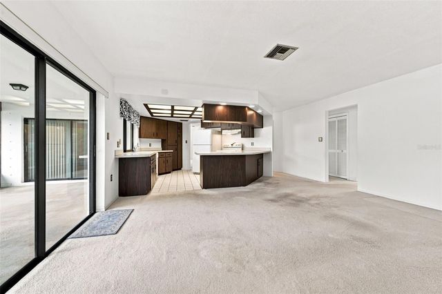 203 HILLCREST DRIVE, Safety Harbor, FL 34695