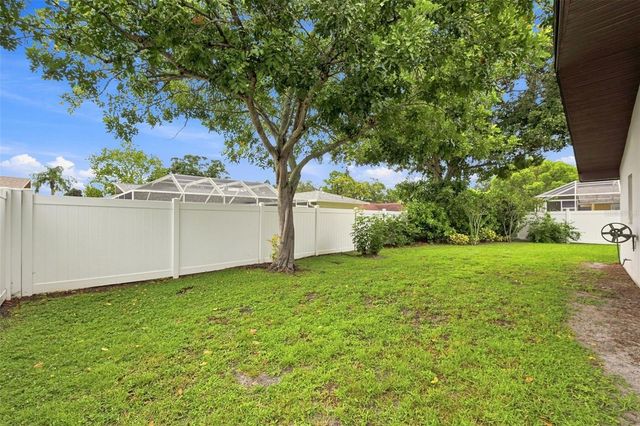 203 HILLCREST DRIVE, Safety Harbor, FL 34695