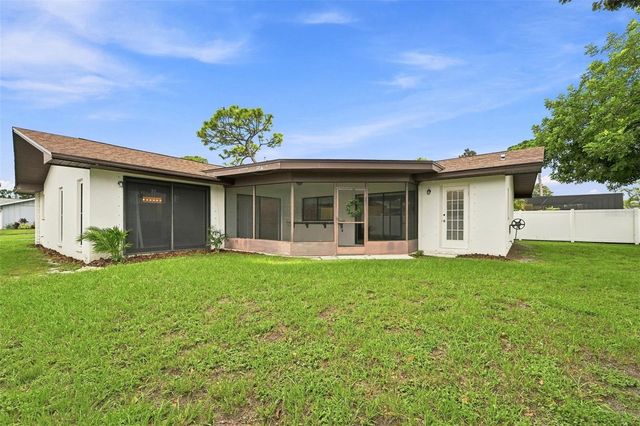 203 HILLCREST DRIVE, Safety Harbor, FL 34695