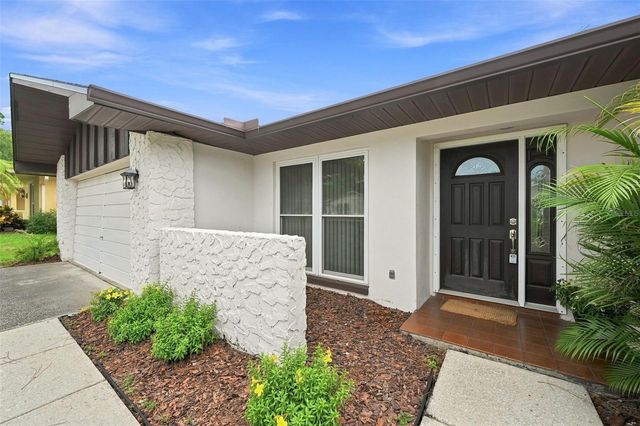 203 HILLCREST DRIVE, Safety Harbor, FL 34695