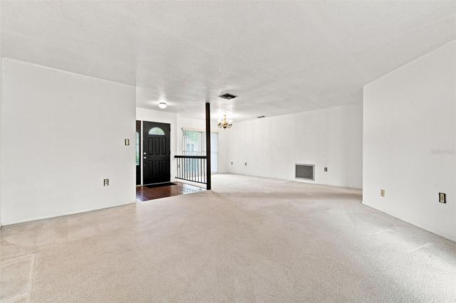 203 HILLCREST DRIVE, Safety Harbor, FL 34695