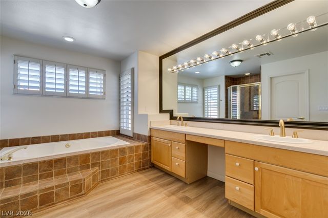 168 Buena Court, Henderson, NV 89074