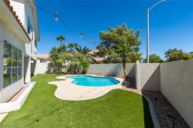 168 Buena Court, Henderson, NV 89074