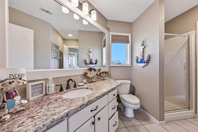 14450 Spyglass Circle, Galveston, TX 77554