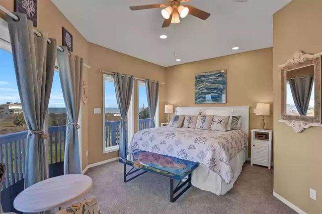 14450 Spyglass Circle, Galveston, TX 77554