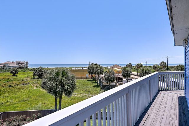 14450 Spyglass Circle, Galveston, TX 77554