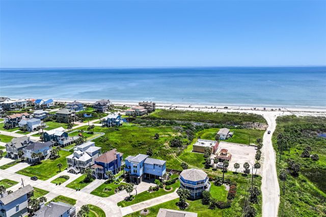 14450 Spyglass Circle, Galveston, TX 77554