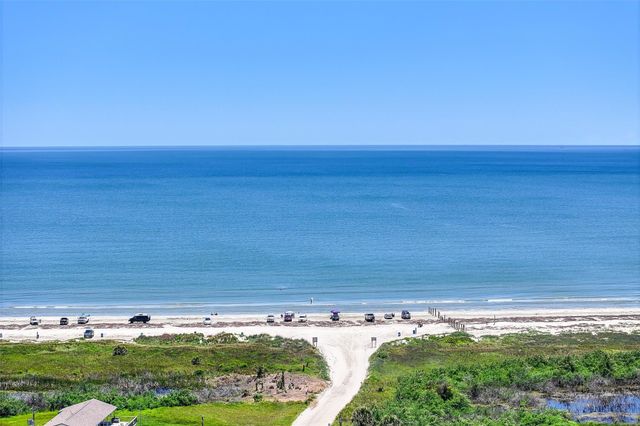 14450 Spyglass Circle, Galveston, TX 77554