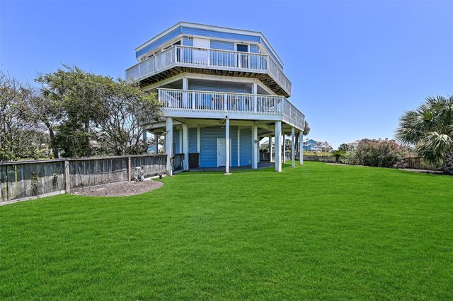 14450 Spyglass Circle, Galveston, TX 77554