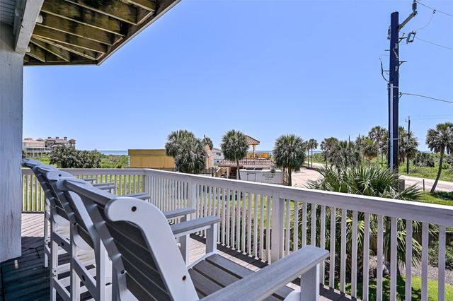 14450 Spyglass Circle, Galveston, TX 77554