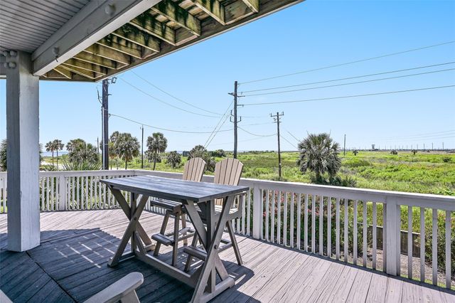 14450 Spyglass Circle, Galveston, TX 77554