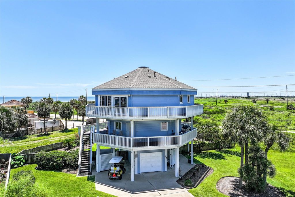 14450 Spyglass Circle, Galveston, TX 77554