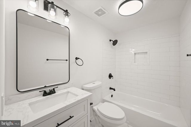 7833 PADDOCK WAY, Baltimore, MD 21244