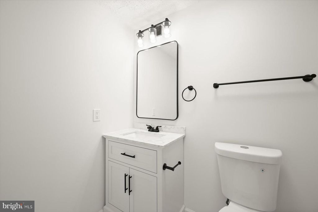 Image 35 of property listing at 7833 PADDOCK WAY, Baltimore, MD 21244