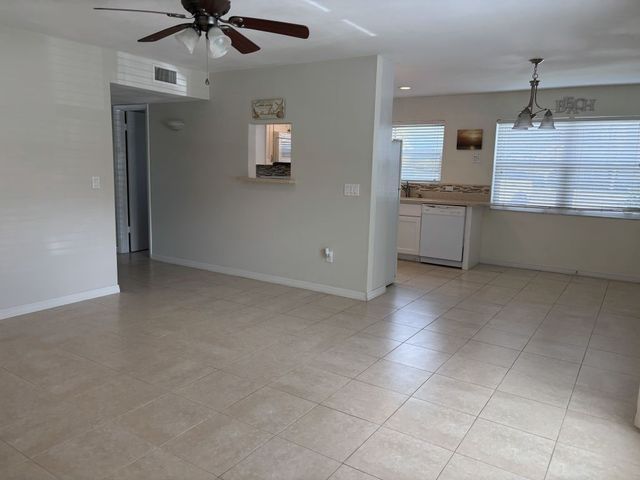 2800 Indian River Boulevard 1C, Vero Beach, FL 32960