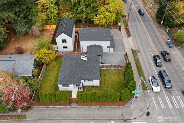13007 1st Avenue NE, Seattle, WA 98125