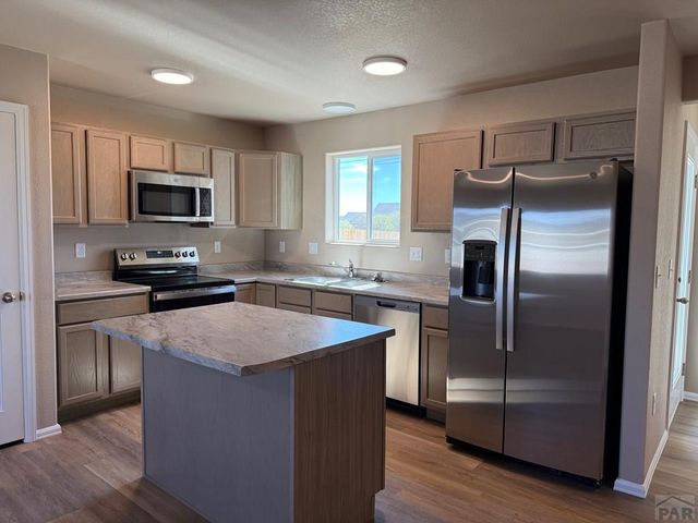 5204 Gannet Lane, Pueblo, CO 81008