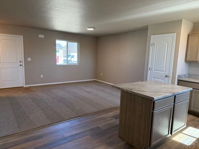 5204 Gannet Lane, Pueblo, CO 81008