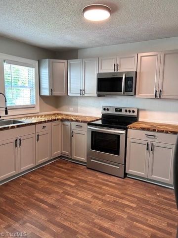 1209 Filbert Place, High Point, NC 27260
