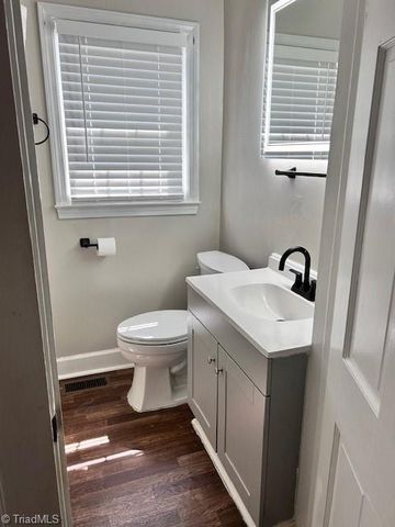 1209 Filbert Place, High Point, NC 27260